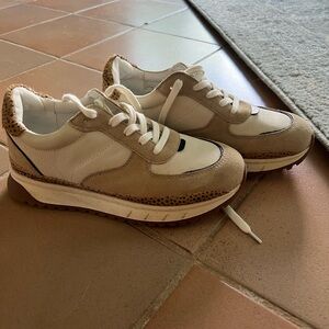 Madewell women’s sneakers